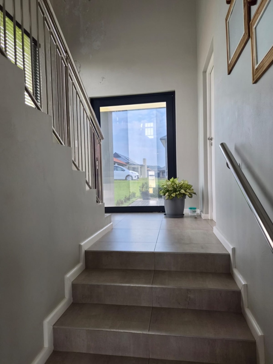 2 Bedroom Property for Sale in Kidds Beach Eastern Cape